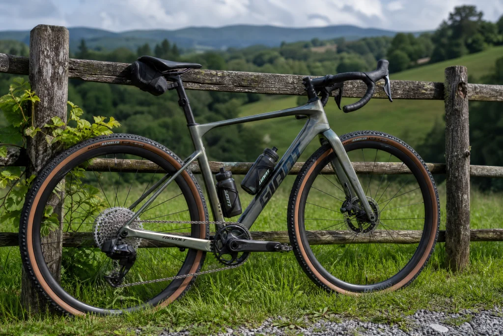 Giant Revolt Advanced 2 Gravel Bike